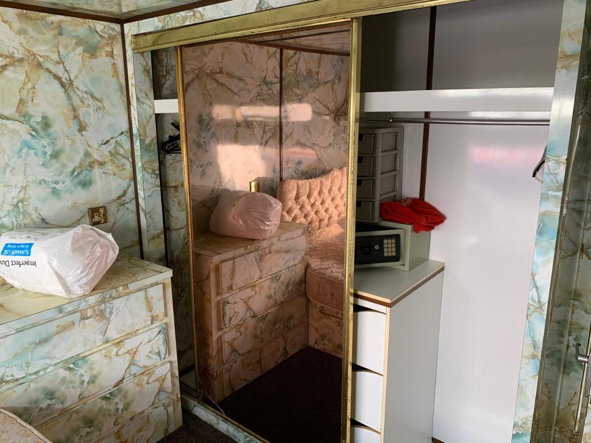 Vintage, Circus Holiday Home 마블소프 외부 사진